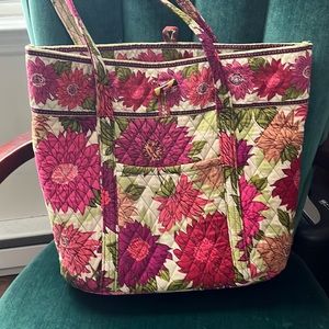 Vera Bradley Tote